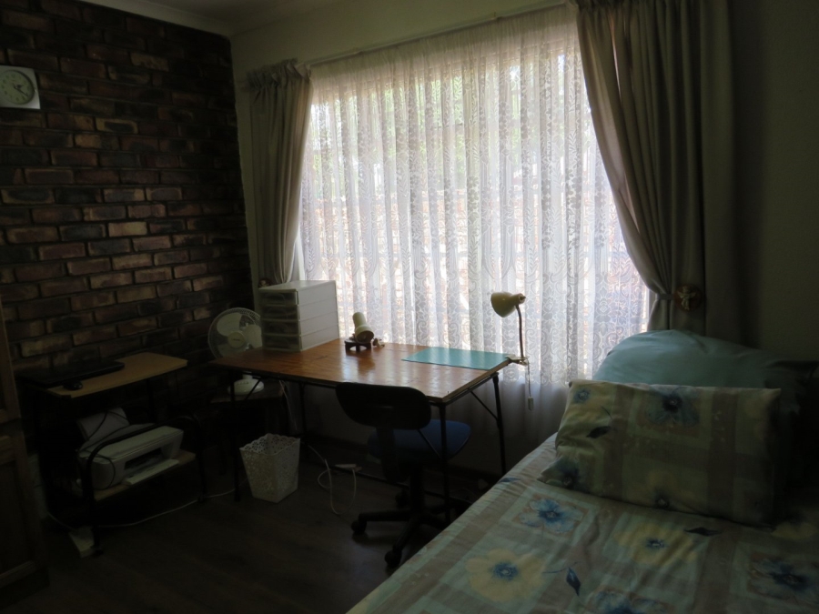 3 Bedroom Property for Sale in Vaal Park North West